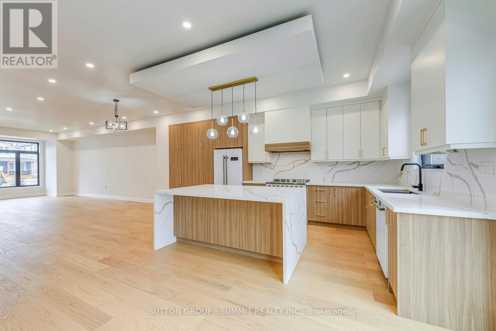 103 Kalmar Avenue, Toronto, ON, M1N 3G5 - 7