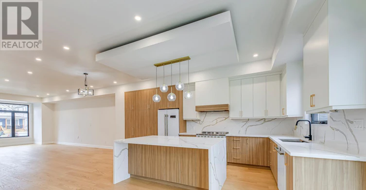 103 Kalmar Avenue, Toronto, ON, M1N 3G5 - 7