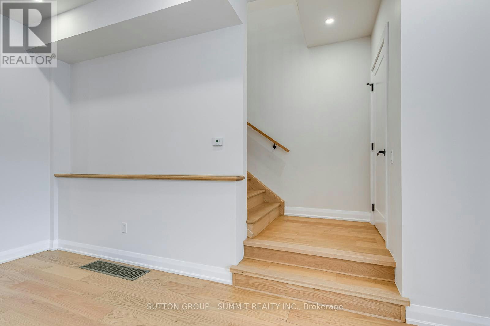 103 Kalmar Avenue, Toronto, ON, M1N 3G5 - 14