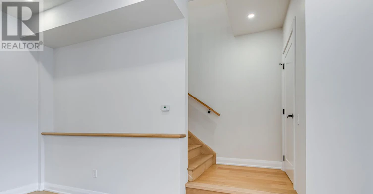 103 Kalmar Avenue, Toronto, ON, M1N 3G5 - 14
