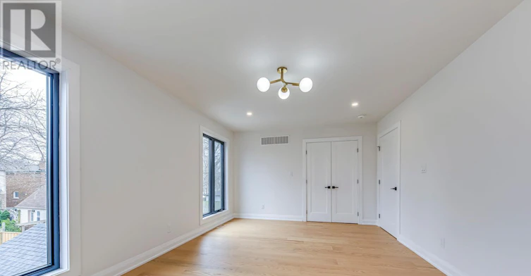 103 Kalmar Avenue, Toronto, ON, M1N 3G5 - 17