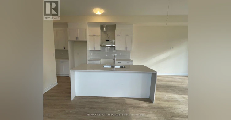 39 De La Roche Drive, Vaughan, ON, L4H 5G4