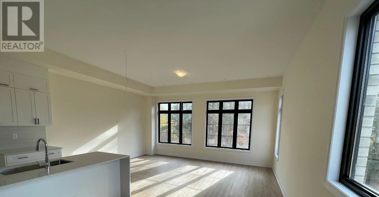 39 De La Roche Drive, Vaughan, ON, L4H 5G4 - 2
