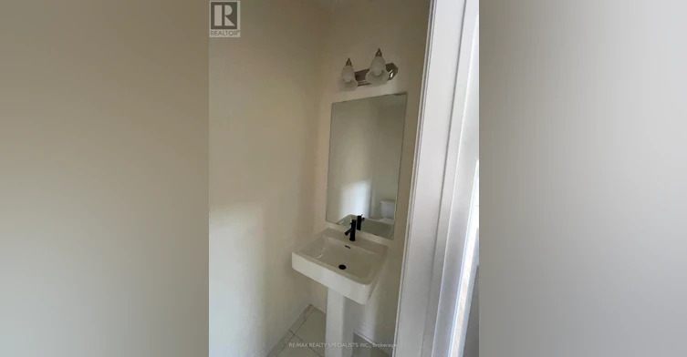 39 De La Roche Drive, Vaughan, ON, L4H 5G4 - 17