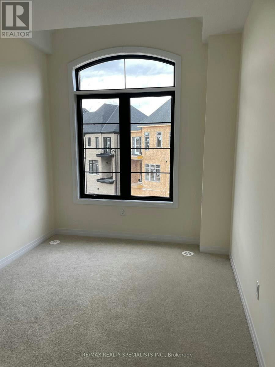 39 De La Roche Drive, Vaughan, ON, L4H 5G4 - 14