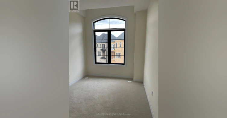 39 De La Roche Drive, Vaughan, ON, L4H 5G4 - 14