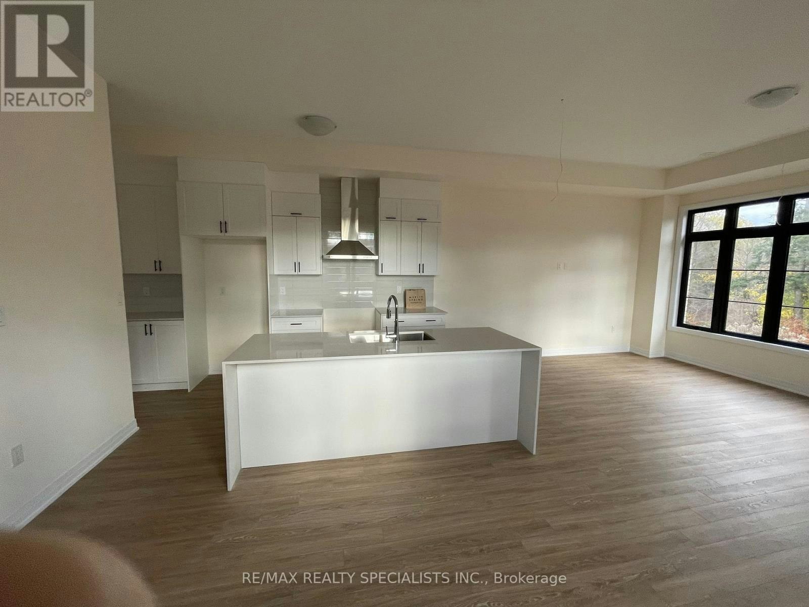 39 De La Roche Drive, Vaughan, ON, L4H 5G4 - 20