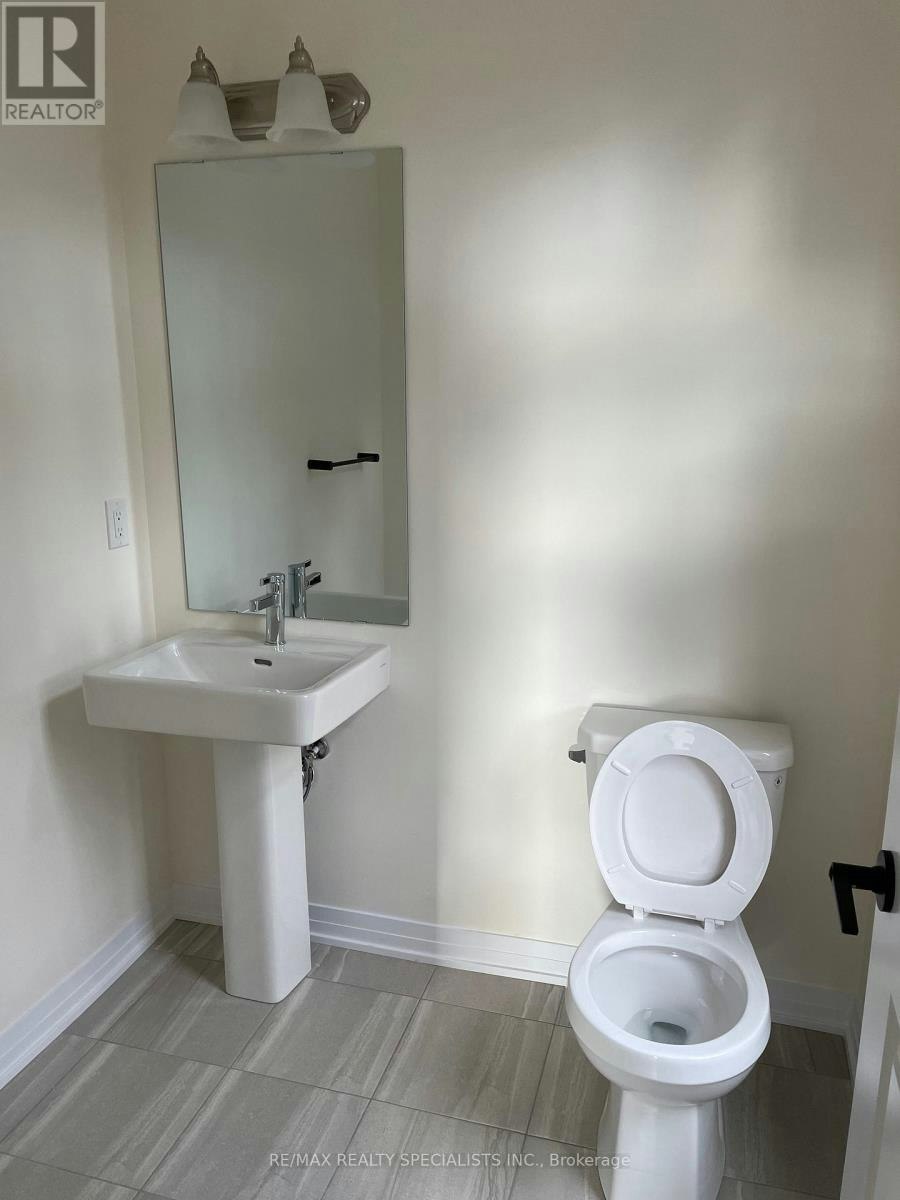 39 De La Roche Drive, Vaughan, ON, L4H 5G4 - 22