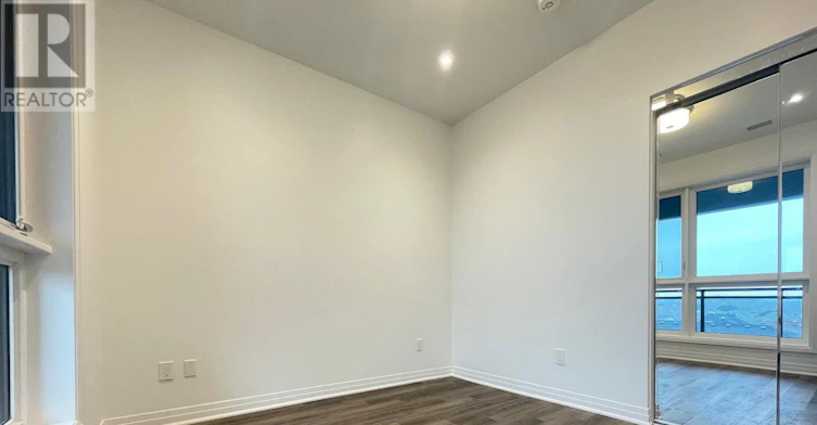 521-470 Gordon Krantz Avenue, Milton, ON, L9E 1Z3 - 11