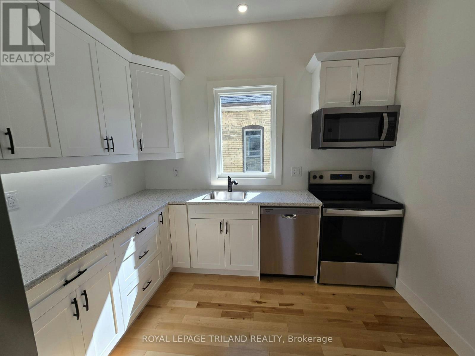 1-245 Ross Street, St. Thomas, ON, N5R 3Y7 - 10