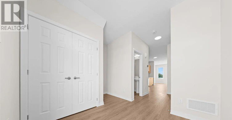 239 Lamarche Avenue, Ottawa, ON, K1W 1M6 - 5