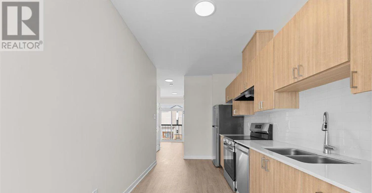 239 Lamarche Avenue, Ottawa, ON, K1W 1M6 - 7