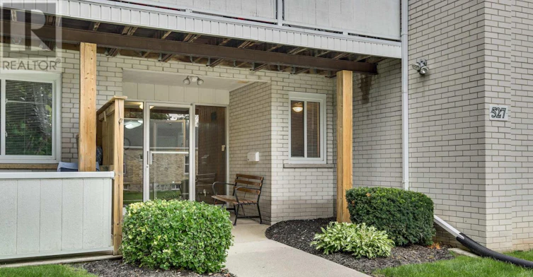 101-231 Wellington Street N, Woodstock, ON, N4S 6S1 - 2