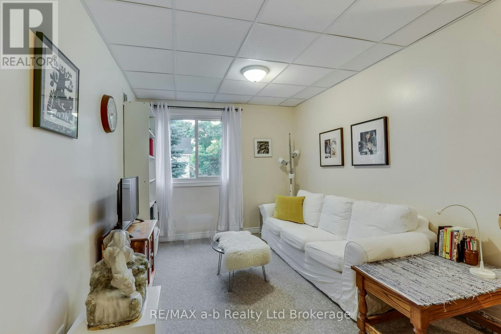 101-231 Wellington Street N, Woodstock, ON, N4S 6S1 - 5