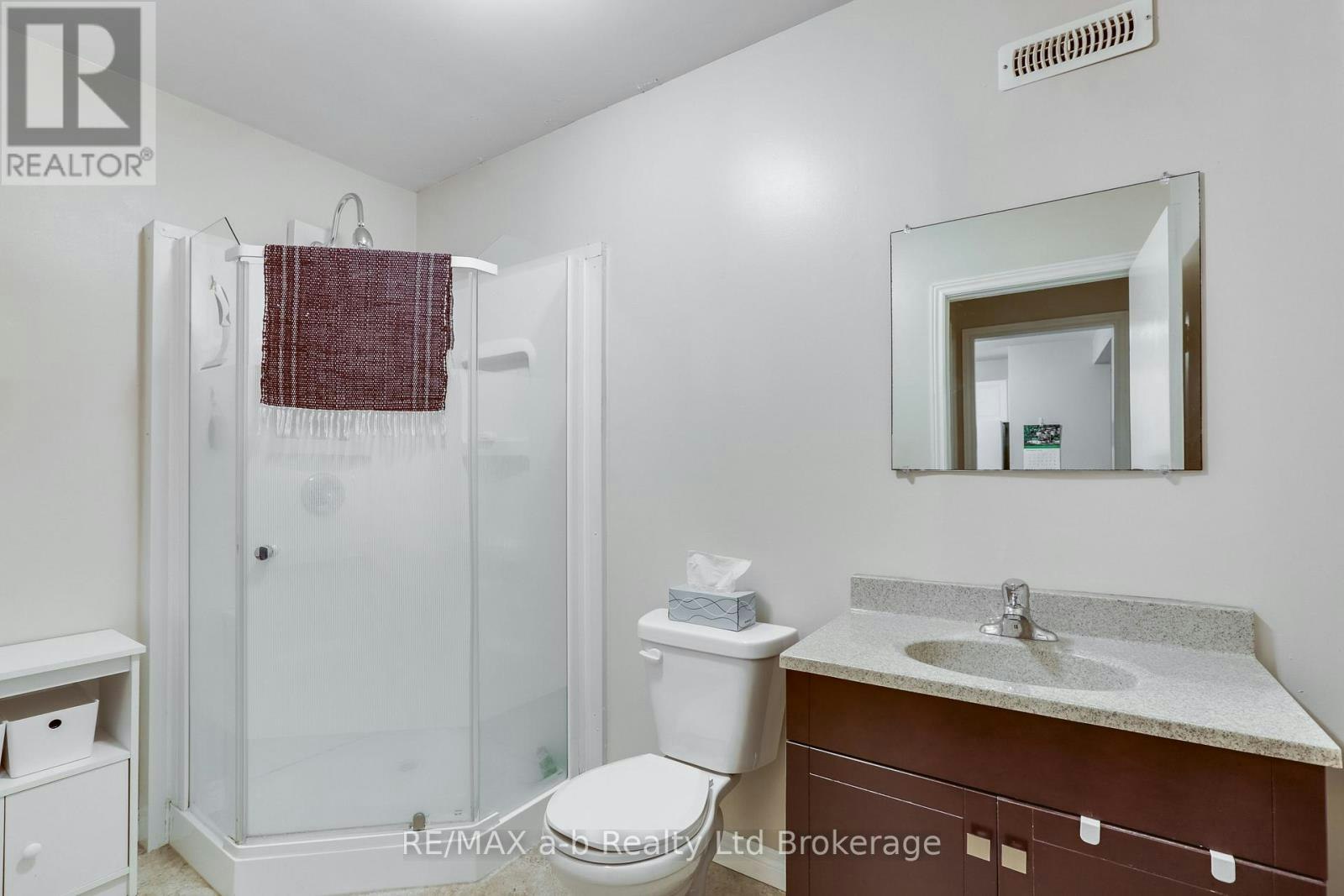 101-231 Wellington Street N, Woodstock, ON, N4S 6S1 - 12