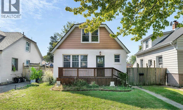 1825 Windermere