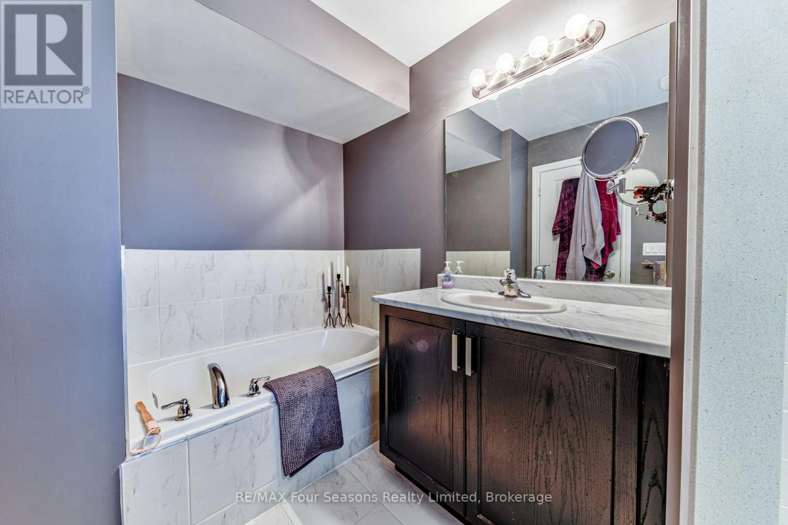 34 Lett Avenue, Collingwood, ON, L9Y 0Z5 - 26