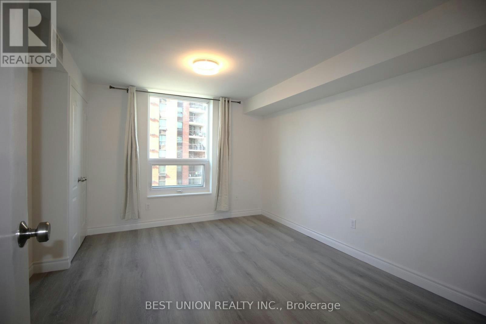 1209-77 Maitland Place, Toronto, ON, M4Y 2V6 - 7