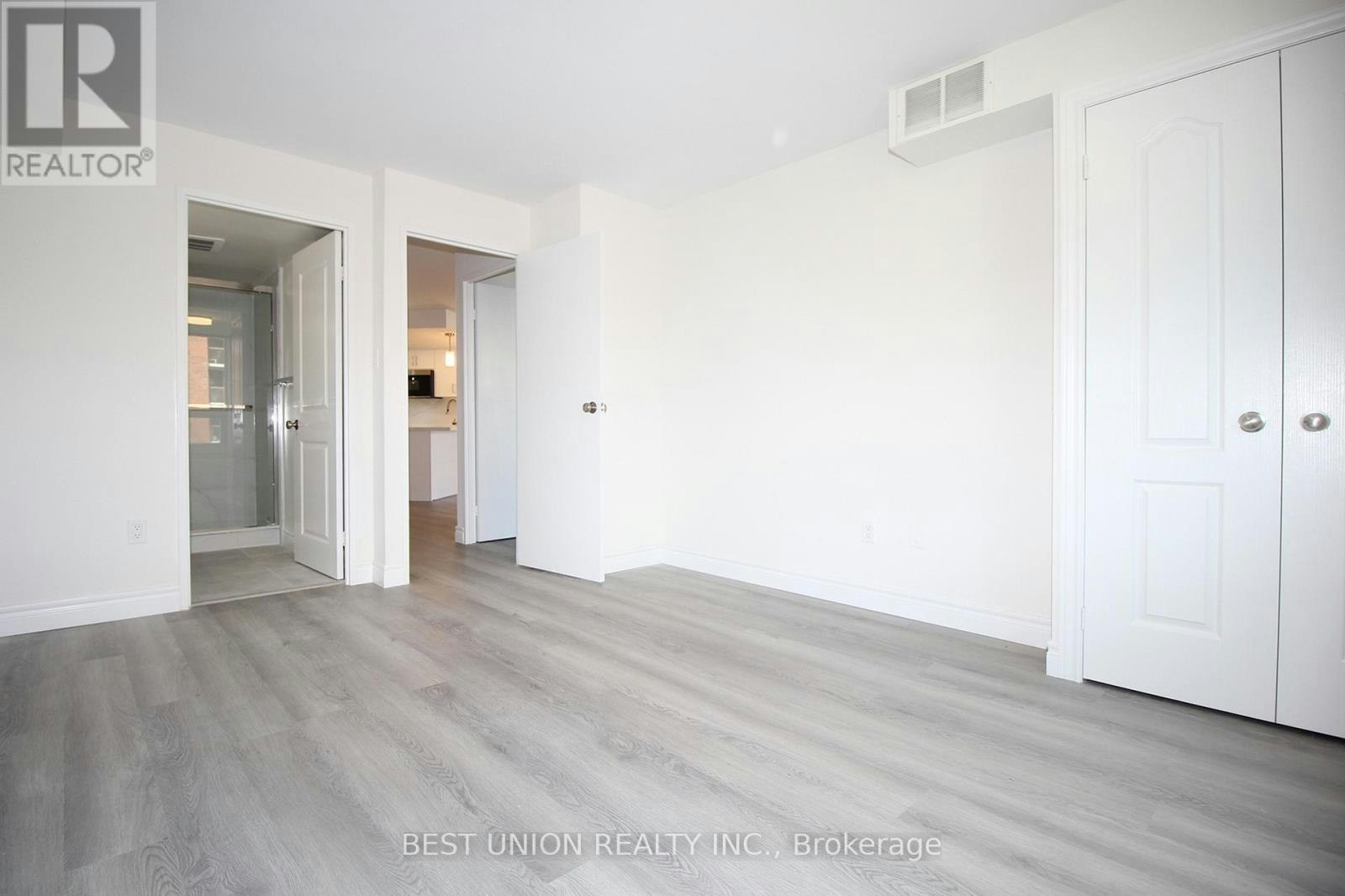 1209-77 Maitland Place, Toronto, ON, M4Y 2V6 - 3