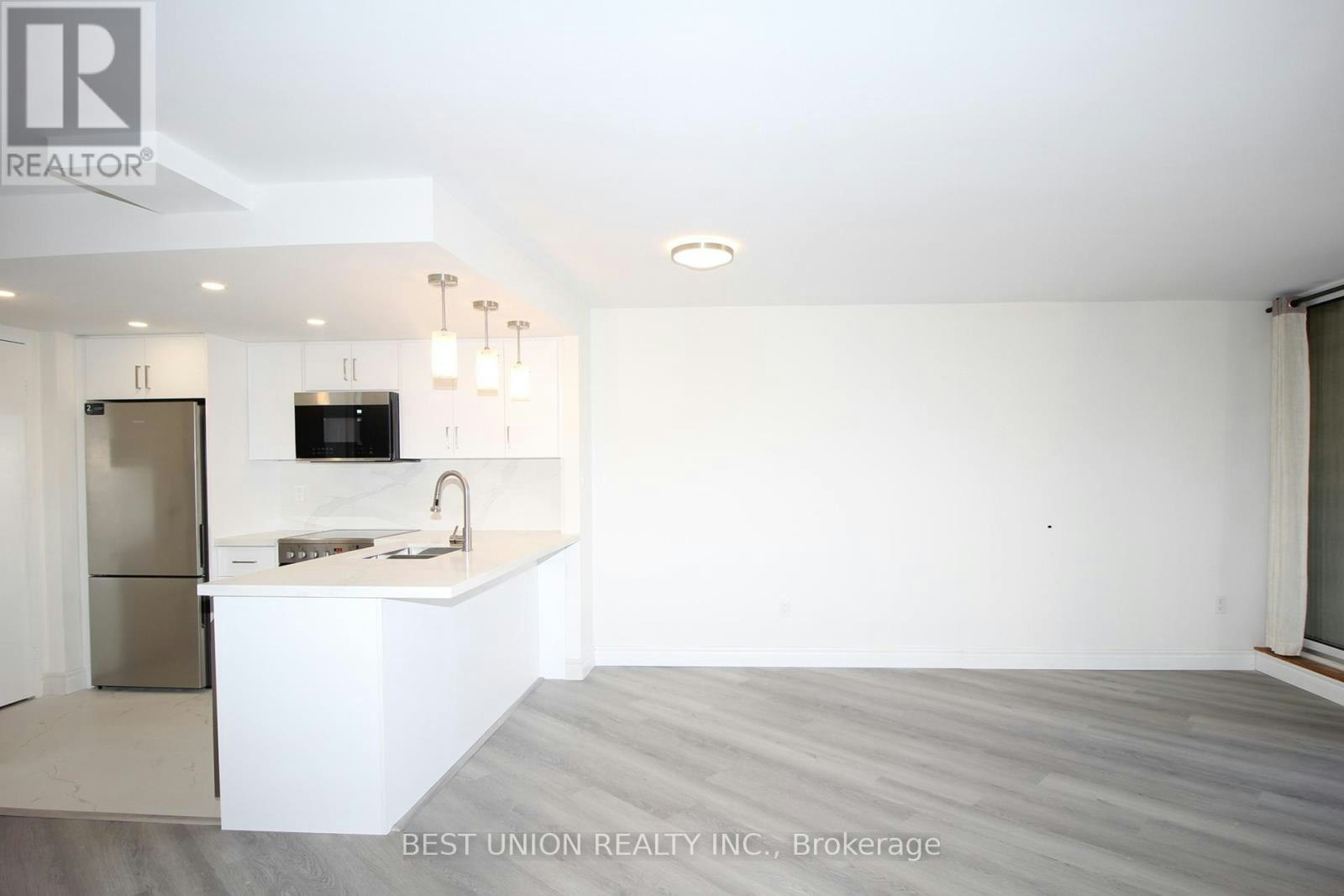 1209-77 Maitland Place, Toronto, ON, M4Y 2V6 - 2
