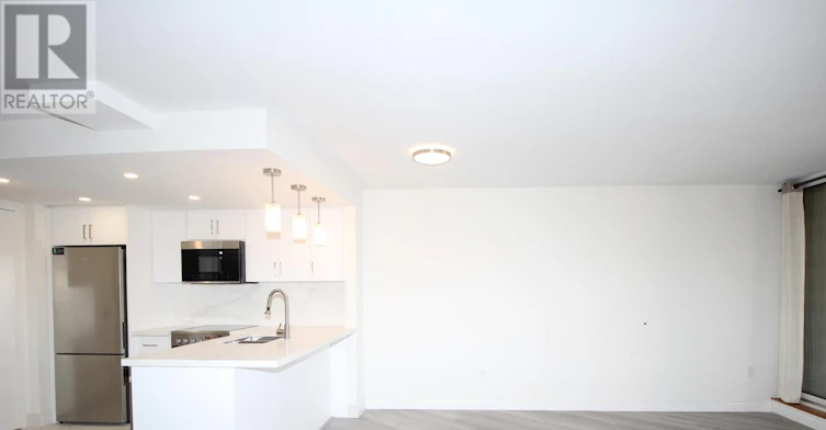1209-77 Maitland Place, Toronto, ON, M4Y 2V6 - 2