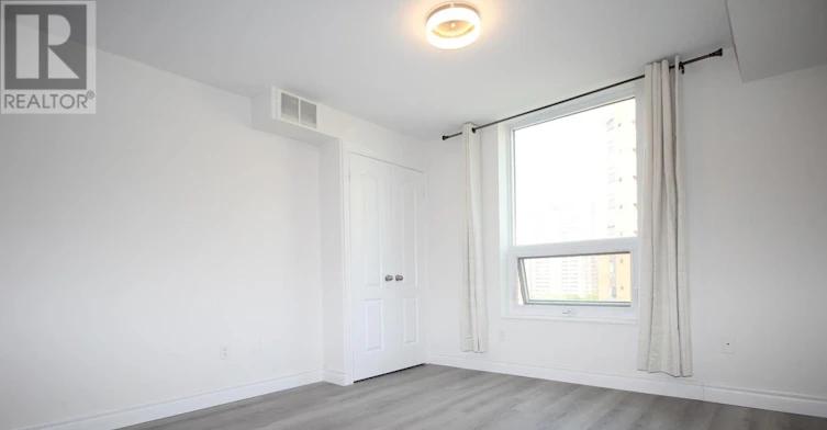 1209-77 Maitland Place, Toronto, ON, M4Y 2V6 - 8