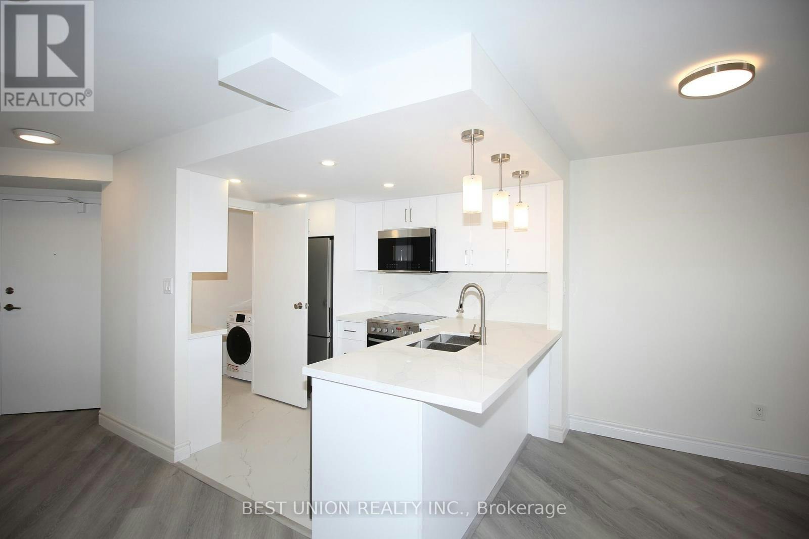 1209-77 Maitland Place, Toronto, ON, M4Y 2V6 - 4