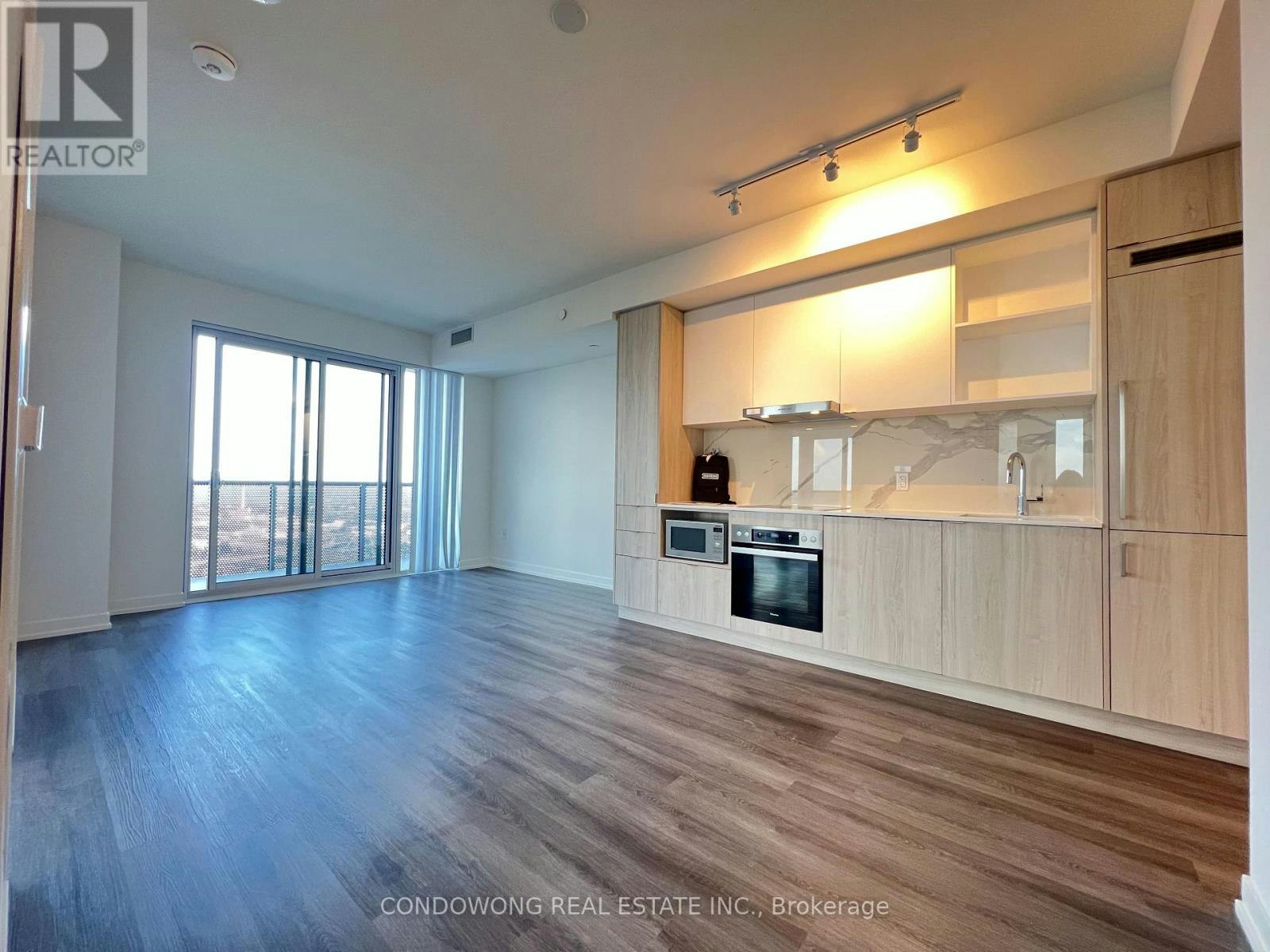 6203-138 Downes Street, Toronto, ON, M5E 0E4