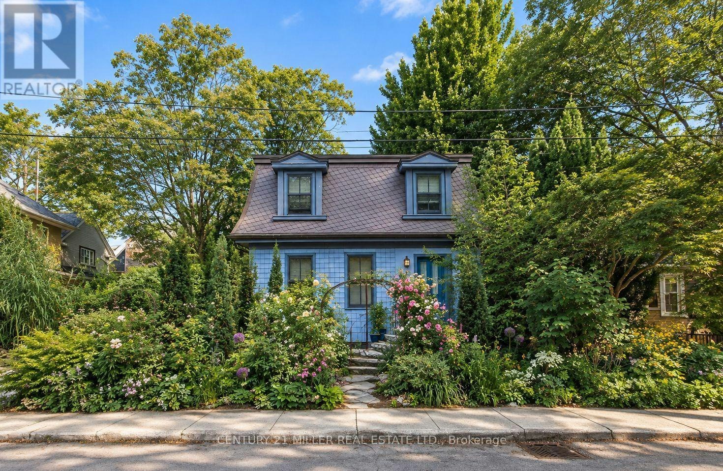 43 Burnet Street, Oakville, ON, L6K 1B6