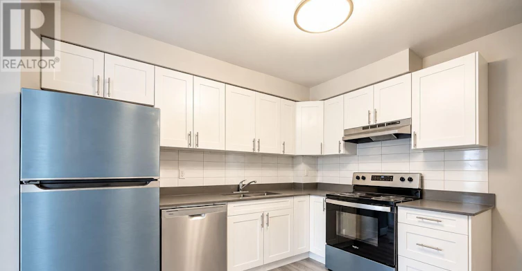 1251 White Oaks, Oakville, ON, L6H 2N6 - 3