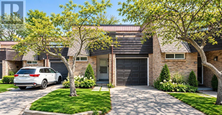 1251 White Oaks, Oakville, ON, L6H 2N6