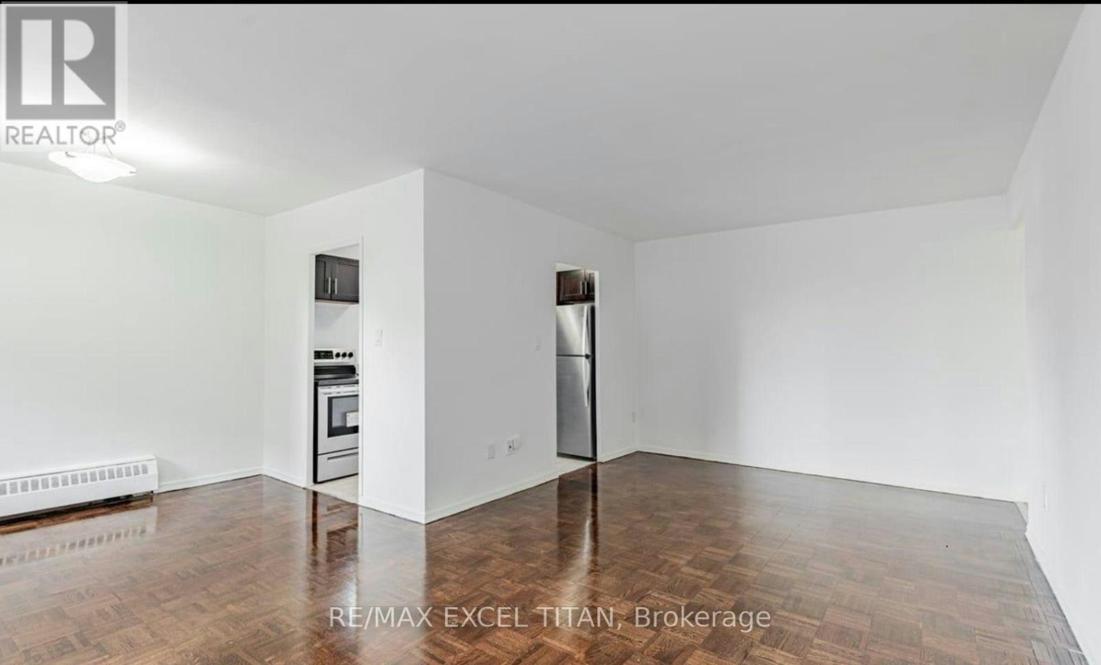 104-1524 Lawrence Avenue W, Toronto, ON, M6L 1B7 - 5