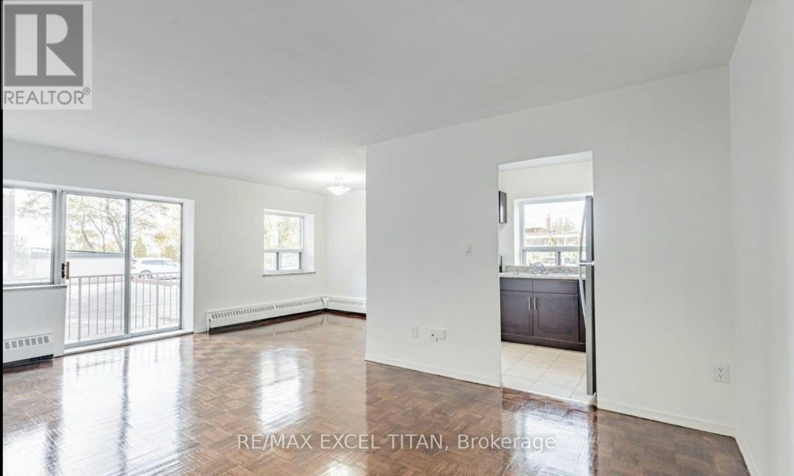 104-1524 Lawrence Avenue W, Toronto, ON, M6L 1B7 - 3