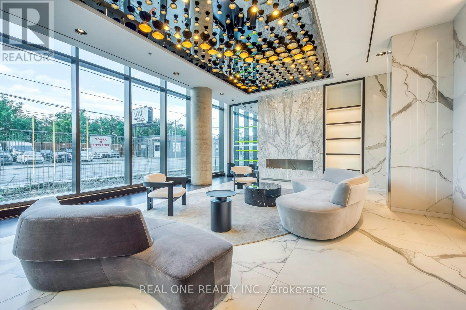 2202-1285 Dupont Street, Toronto, ON, M6H 0E3 - 3