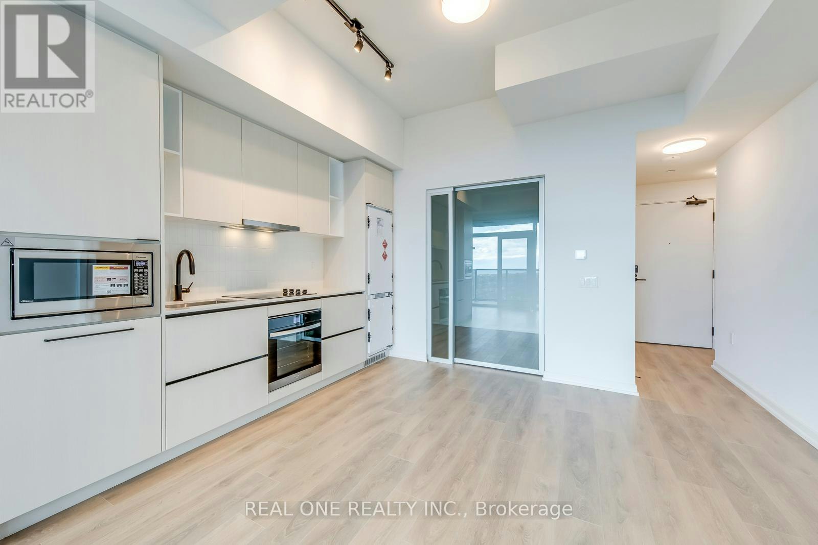 2202-1285 Dupont Street, Toronto, ON, M6H 0E3 - 10