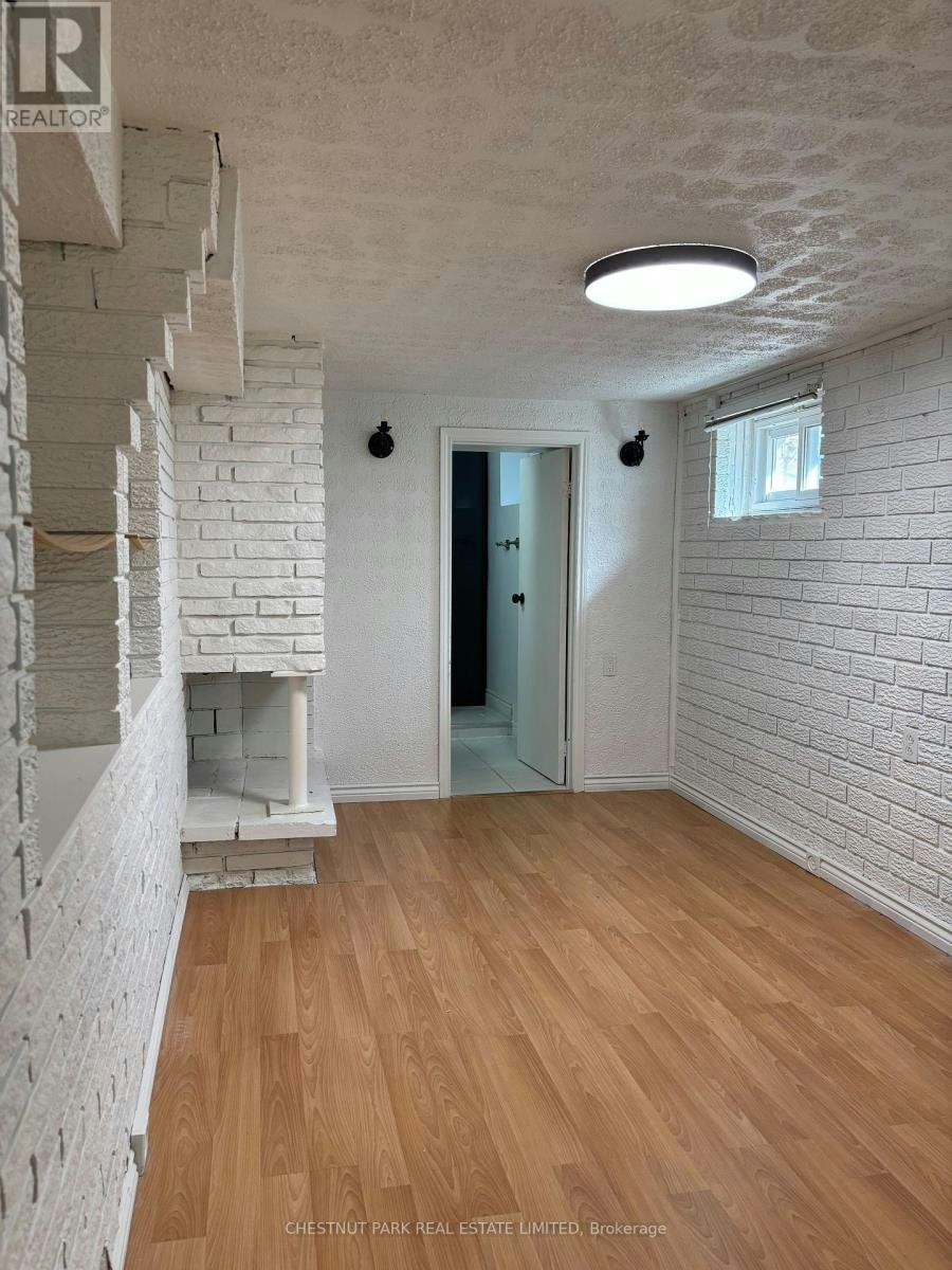 LOWER-173 Chambers Avenue, Toronto, ON, M6N 3M5 - 12