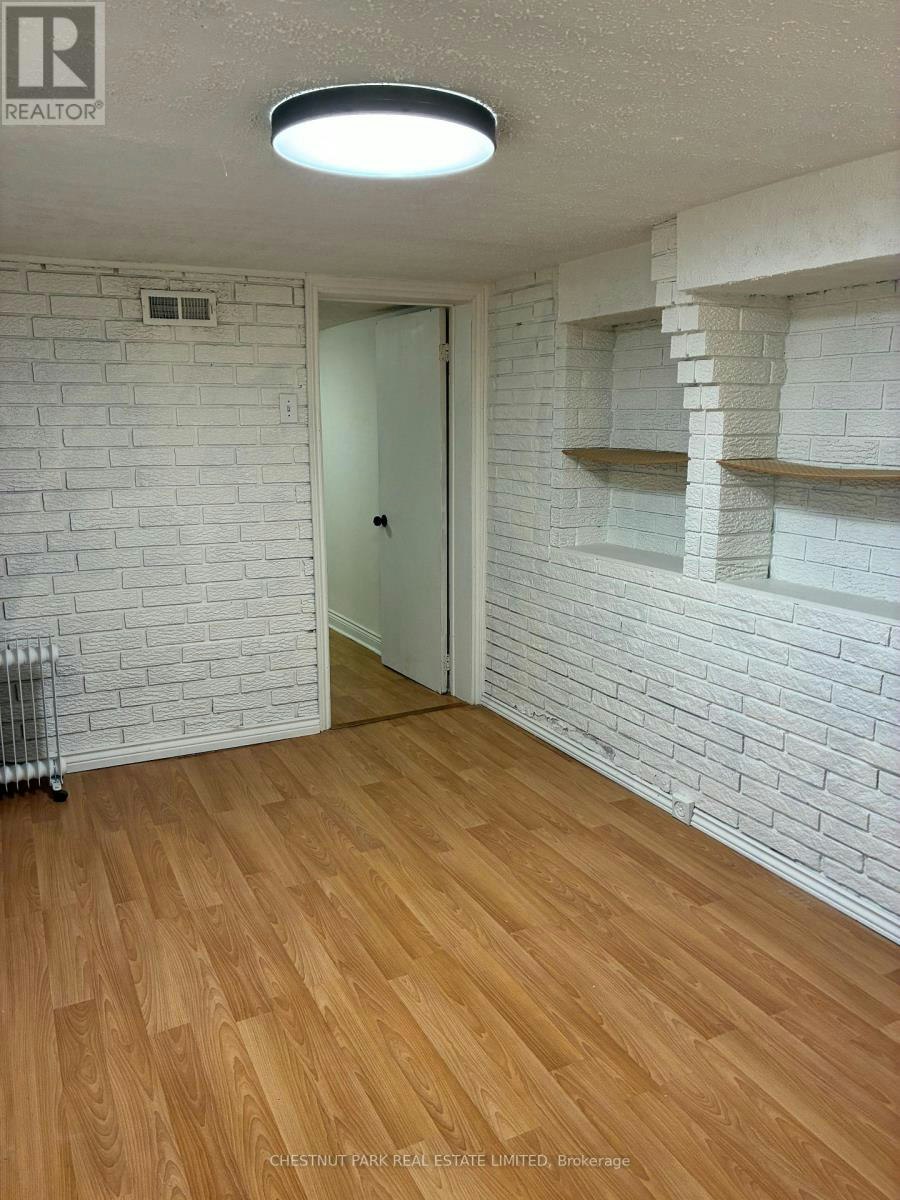 LOWER-173 Chambers Avenue, Toronto, ON, M6N 3M5 - 14