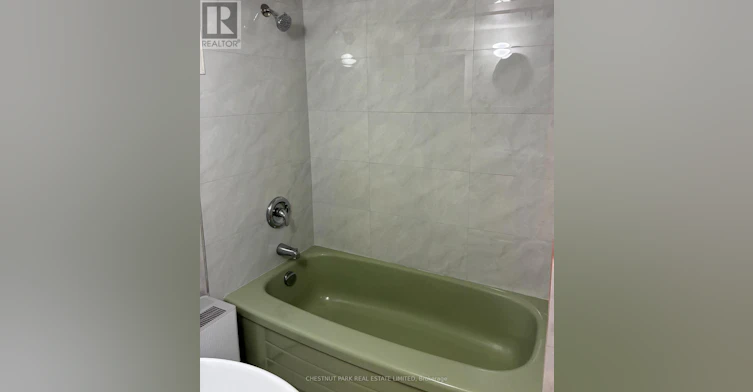 LOWER-173 Chambers Avenue, Toronto, ON, M6N 3M5 - 18