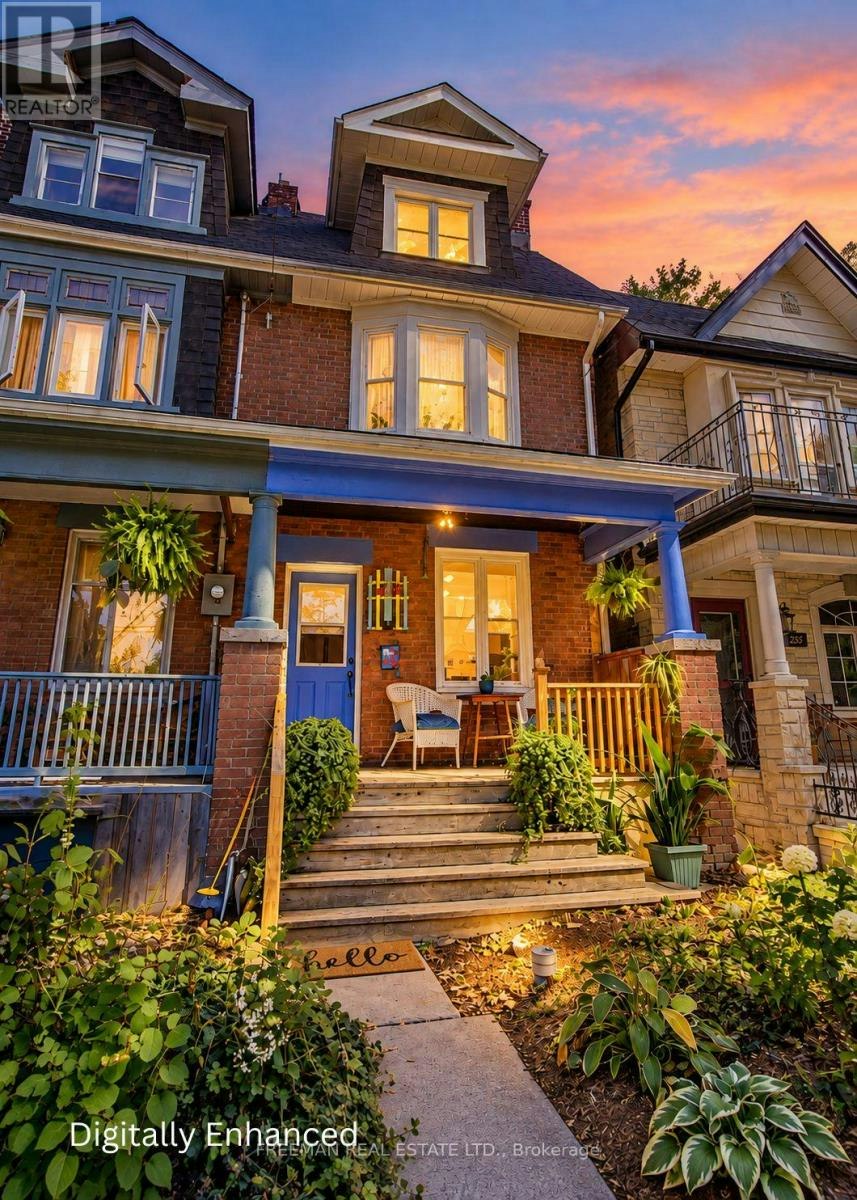 257 Bartlett Avenue, Toronto, ON, M6H 3G3