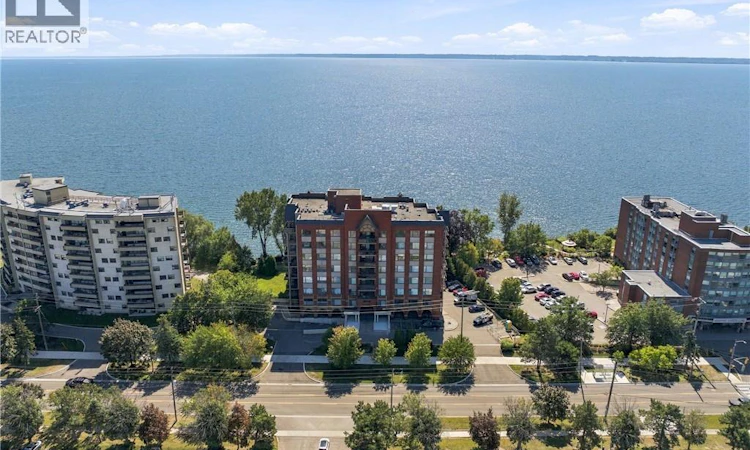 203-5340 Lakeshore Road