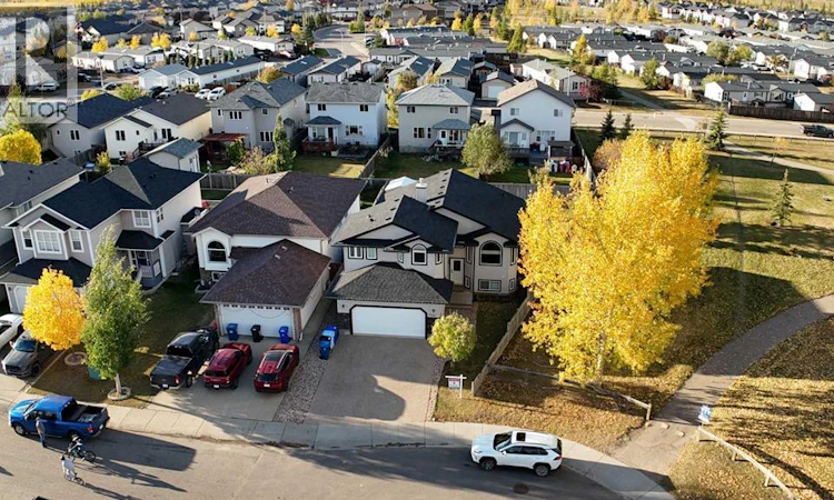 213 Coyote Crescent