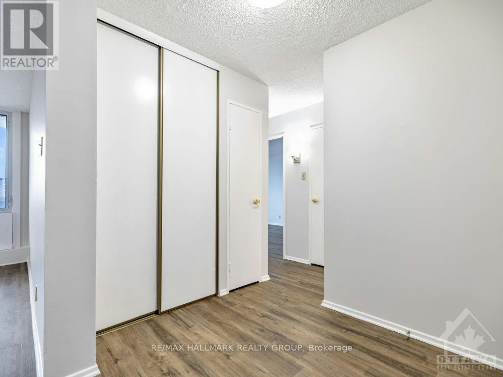 1402-2625 Regina Street, Ottawa, ON, K2B 5W8 - 8