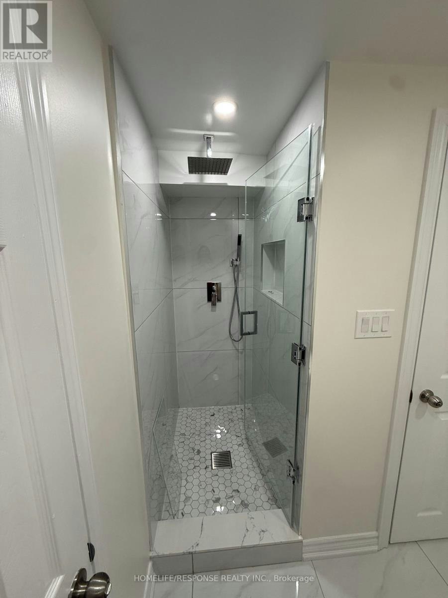 208 Lake Promenade, Toronto, ON, M8W 1A8 - 11
