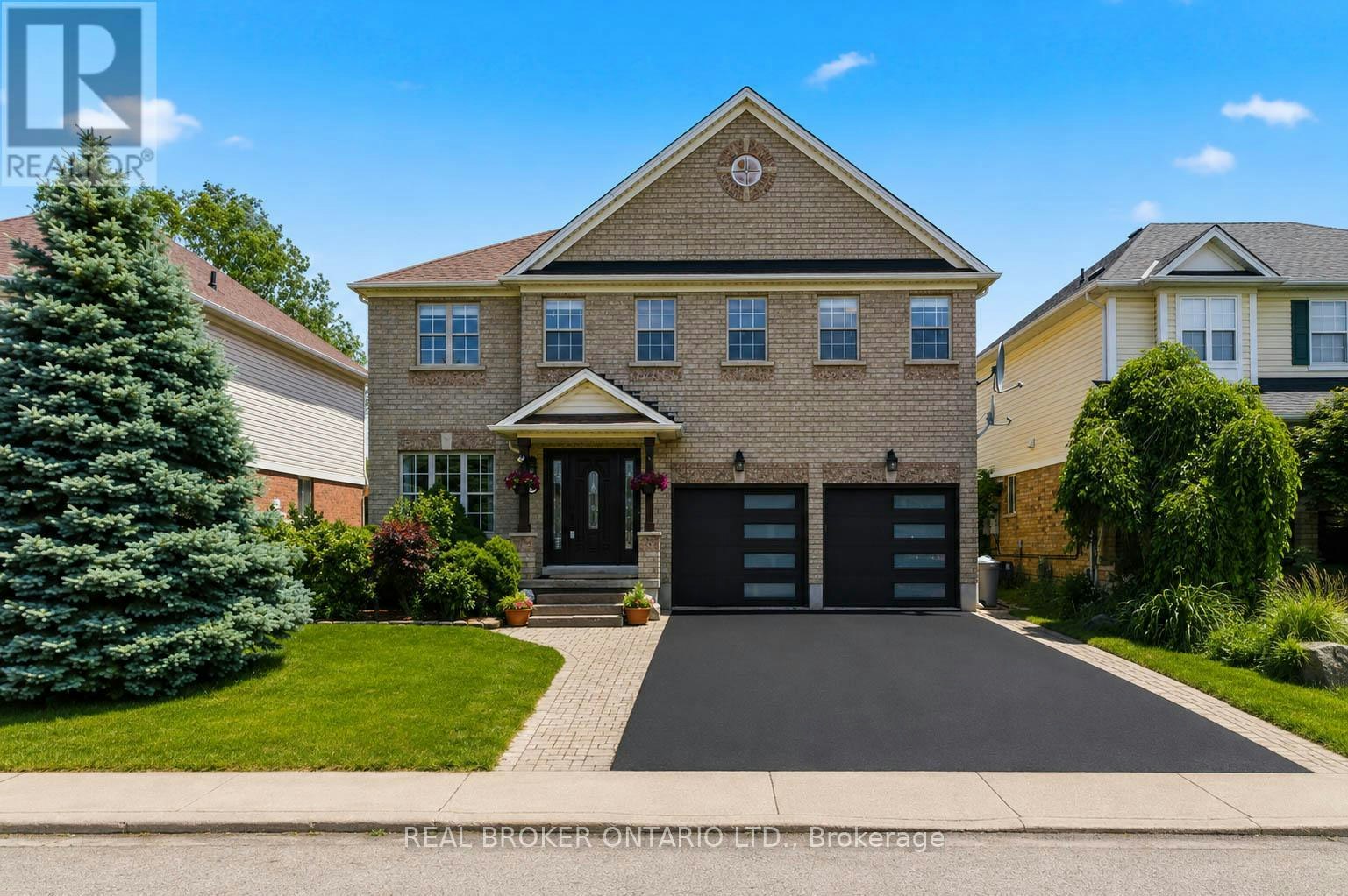 135 Blackburn Drive, Brantford, ON, N3T 6S8