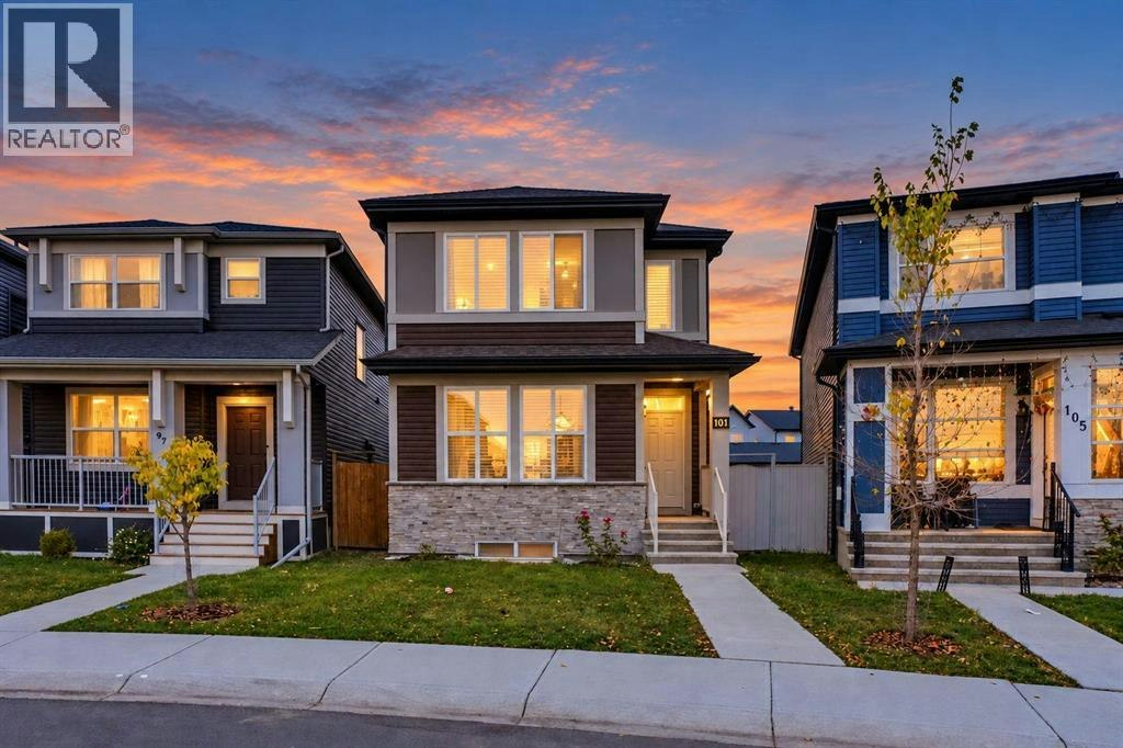 101 Corner Ridge Mews NE, Calgary, AB, T3N 1X4