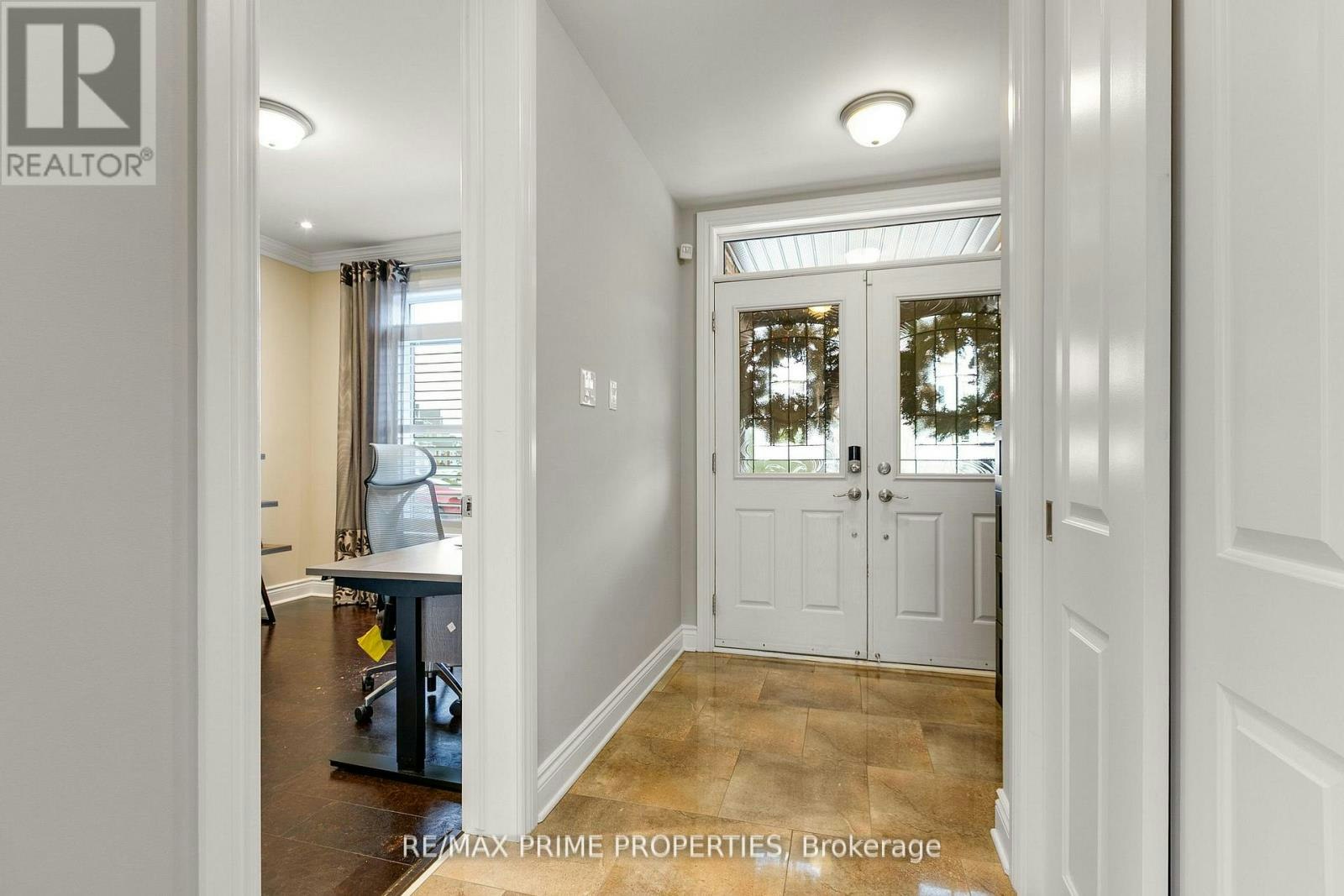 72 Branthaven Street, Ottawa, ON, K4A 0G9 - 2