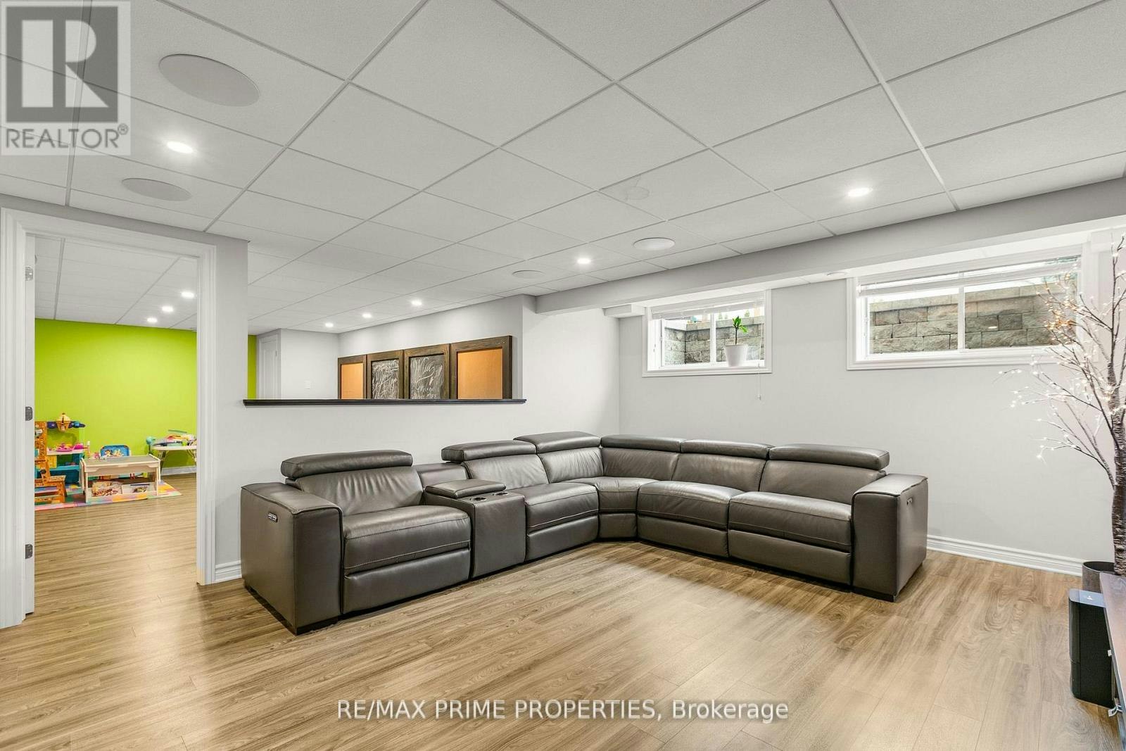 72 Branthaven Street, Ottawa, ON, K4A 0G9 - 35