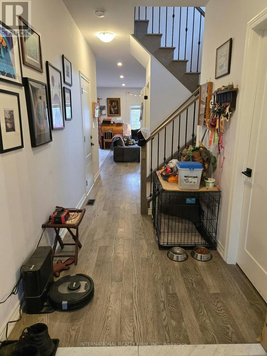 10 Gord Matthews Way, Uxbridge, ON, L9P 0E9 - 6