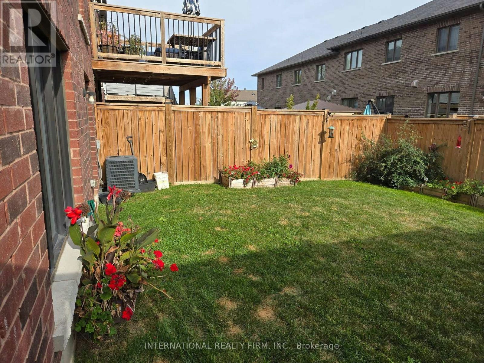 10 Gord Matthews Way, Uxbridge, ON, L9P 0E9 - 25