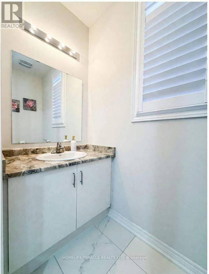 16 Sam Battaglia Crescent, Georgina, ON, L0E 1R0 - 8